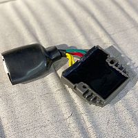 Реле зарядки HONDA VT1300 10-19 13613 31600-MFR-671 для мотоциклов - детальное фото