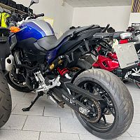 BMW F900R WBK10K110XLZ934226 2020 - вид спереди и сбоку