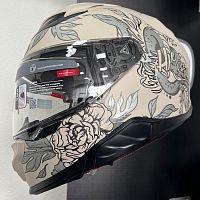 Шлем HJC F71 ELIZ с выдвинутым солнцезащитным визором и линзой Pinlock в комплекте