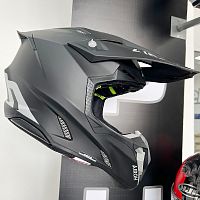 Шлем AIROH Twist 3 blk.matt XL TW311XL XL фото вид спереди | Moto-Bazar